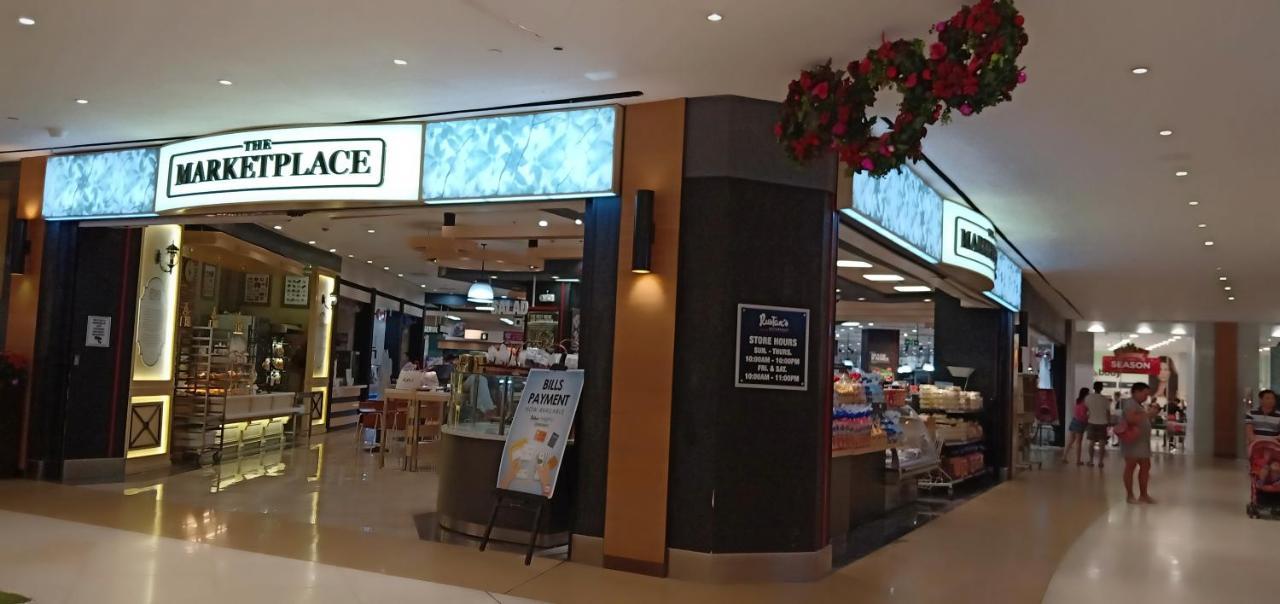 One Uptown Opposite Of Grandhyatt Hotel Manila Taguig City 외부 사진