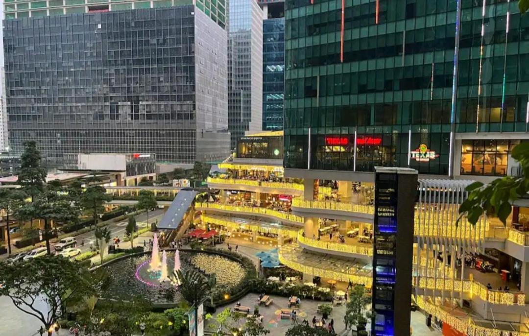 One Uptown Opposite Of Grandhyatt Hotel Manila Taguig City 객실 사진